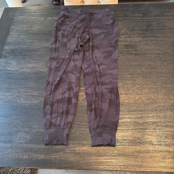 lululemon athletica Pants - Lululemon Ready to Rulu High-Rise Jogger in Camo.